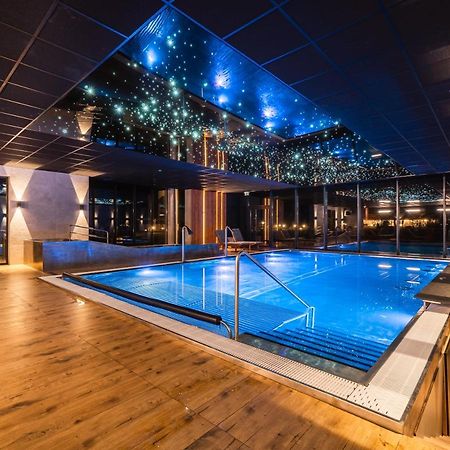 Carynska Resort & Spa 루토비스카 외부 사진