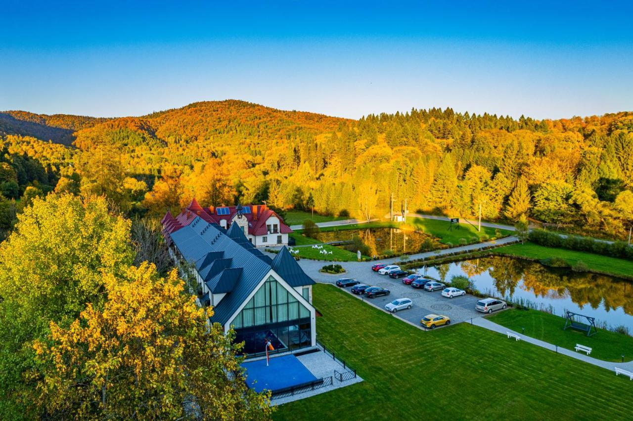 Carynska Resort & Spa 루토비스카 외부 사진